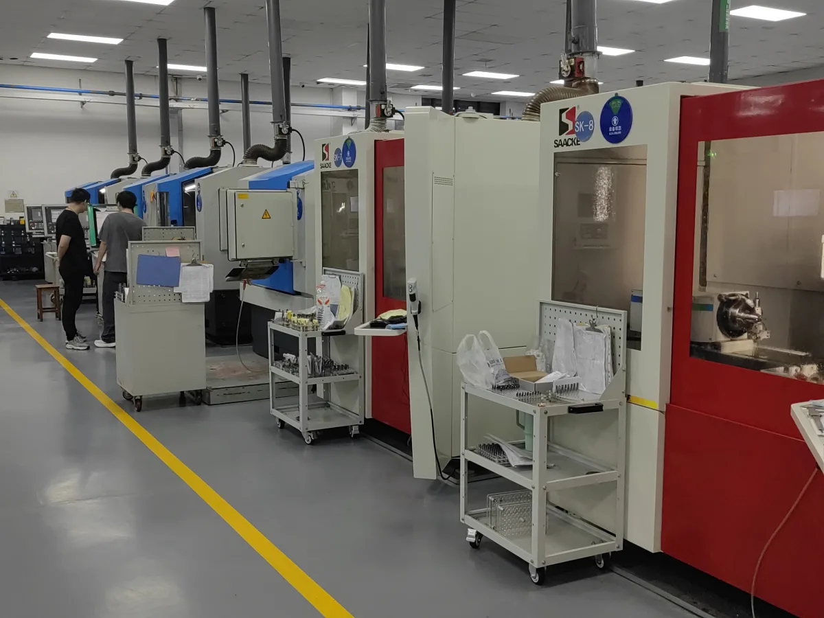 German SAACKE 5‑axis grinding machine